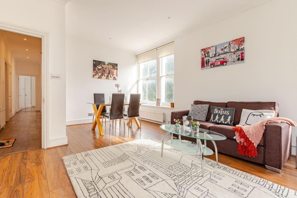 לונדון 2 Bedroom Flat In St Johns Wood מראה חיצוני תמונה
