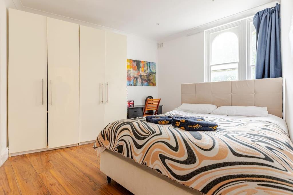 לונדון 2 Bedroom Flat In St Johns Wood מראה חיצוני תמונה